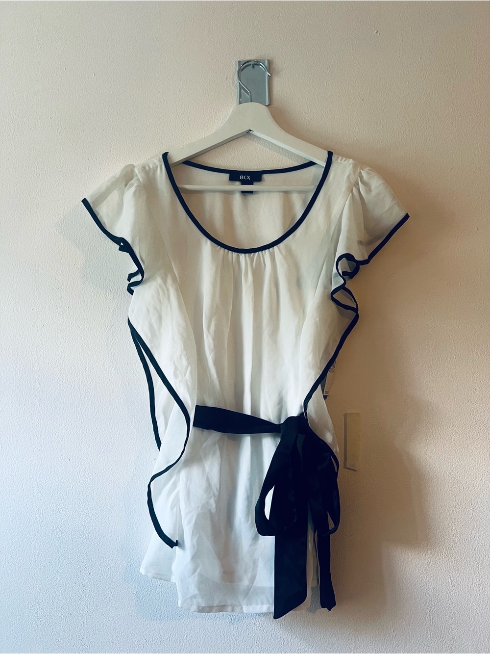 BCX White Tunic with Black Trim and Tie Waist